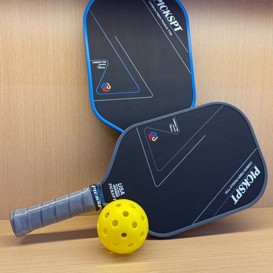 Professional Pickleball Paddle - Ergonomic Grip Design For Comfortable Handling And Precise Control, With Carbon Fiber Face - Ideal For Players From Beginners To Advanced Levels.